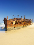 Wreck of the Maheno, Seventy Five Mile Beach, Fraser Island, Queensland, Australia Lámina fotográfica por David Wall