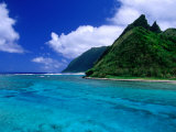 Ofu Island, American Samoa Photographie par Peter Hendrie