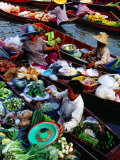 Wooden Canoes Laden with Goods for Sale at Floating Market, Damnoen Saduak, Thailand Fotografisk trykk av Richard I'Anson Wooden Canoes Laden with Goods for Sale at Floating Market, Damnoen Saduak, Thailand Fotografisk trykk av Richard I'Anson