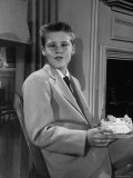 12 Year Old Actor Ricky Nelson Crossing His Eyes for the Camera Lámina fotográfica de primera calidad por Ed Clark