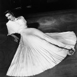 Portrait of Actress Katharine Hepburn on the Broadway Set of "The Philadelphia Story" Premium Photographic Print by Alfred Eisenstaedt
