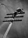 NY Telephone Co. Lineman Wallace Burdick Repairs Telephone Lines Between Valhalla and Brewster Photographic Print by Margaret Bourke-White