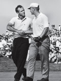 Golfer Jack Nicklaus and Arnold Palmer During National Open Tournament Fototryk i høj kvalitet af John Dominis Golfer Jack Nicklaus and Arnold Palmer During National Open Tournament Fototryk i høj kvalitet af John Dominis