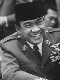 Sukarno of Indonesia During Belgrade Conference Premium fotografisk trykk av James Burke