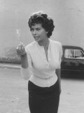 Actress Sophia Loren Displaying a Wide Range of Emotions Fototryk i høj kvalitet af Loomis Dean Actress Sophia Loren Displaying a Wide Range of Emotions Fototryk i høj kvalitet af Loomis Dean