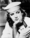 Greta Garbo Photo