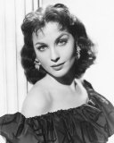 Yvonne Furneaux Photo