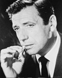 Yves Montand Photo