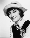 Beryl Reid Photo