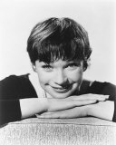 Shirley MacLaine Photo