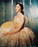 Jennifer Jones Photo