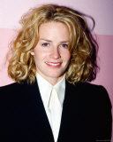Elisabeth Shue Photo