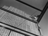 Iron Workers Posing Atop Highest Girders of Newest Rockefeller Center Building Photographie