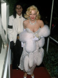 Pop Stars Michael Jackson and Madonna Attending Event Reproduction photographique sur papier de qualité