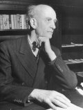 German Conductor Wilhelm Furtwangler Premium-Fotodruck von William Vandivert