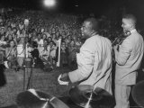 Jazz Trumpeter Louis Armstrong During a Performance Reproduction photographique sur papier de qualité par Gordon Parks