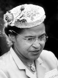 Rosa Parks Woman Who Touched Off Montgomery, Alabama Bus Boycott by African Americans Reproduction photographique sur papier de qualité par Paul Schutzer