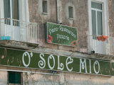 O'Sole Mio Pizzeria Sign, Ischia, Bay of Naples, Campania, Italy Photographie par Walter Bibikow
