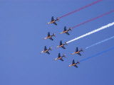The French Air Force Commemorate D-Day with a Colourful Flying Display Over Paris, Paris, France Fotografisk trykk av Glenn Beanland The French Air Force Commemorate D-Day with a Colourful Flying Display Over Paris, Paris, France Fotografisk trykk av Glenn Beanland
