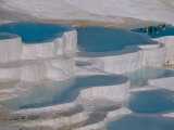 Limestone Hot Springs and Reflection of Tourists, Cotton Castle, Pamukkale, Turkey Fotografisk tryk af Cindy Miller Hopkins Limestone Hot Springs and Reflection of Tourists, Cotton Castle, Pamukkale, Turkey Fotografisk tryk af Cindy Miller Hopkins