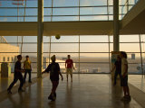 Playing Soccer at Ben Gurion Airport, Tel Aviv, Israel Photographie par Stephane Victor