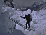 Climbing Across Ladder on Everest, Nepal Posters par Michael Brown