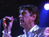 Brian Ferry, Singer with the Band, Roxy Music, Start Their World Tour in Glasgow, June 2001 Lámina fotográfica