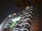 Night View of Shanghai Stock Exchange, China Photographie par Keren Su