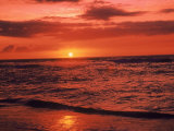 Sunset and Clouds, Haleiwa, North Oahu, HI Photographie par Bill Romerhaus