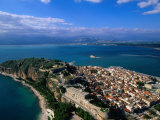 Aerial view of Nafplio (Nauplion) from Palamidi Fort, Nafplio, Greece Lámina fotográfica por John Elk III Aerial view of Nafplio (Nauplion) from Palamidi Fort, Nafplio, Greece Lámina fotográfica por John Elk III