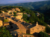 Mountain Top Village Of Menerbes, Luberon, France Lámina fotográfica por John Elk III
