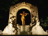 Monument to Johann Strauss the Younger at Night, Vienna, Austria Lámina fotográfica por Martin Moos Monument to Johann Strauss the Younger at Night, Vienna, Austria Lámina fotográfica por Martin Moos