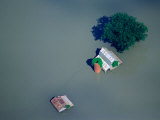 Jefferson City Farmhouse During the 1993 Missouri River Floods, Missouri, U.S.A. Giclee Print