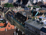 Looking Over City from St. Stephens Cathedral Dome (Stephansdom), Vienna, Austria Lámina fotográfica por Jon Davison Looking Over City from St. Stephens Cathedral Dome (Stephansdom), Vienna, Austria Lámina fotográfica por Jon Davison