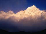 Mt. Everest and Mt. Nuptse at Sunset, Mt. Nuptse, Sagarmatha, Nepal Photographie par Grant Dixon