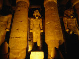 Temple of Luxor by Architect Amenophis III, Luxor, Egypt Lámina fotográfica por Wayne Walton Temple of Luxor by Architect Amenophis III, Luxor, Egypt Lámina fotográfica por Wayne Walton