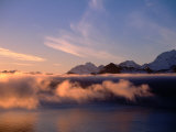 Sea Mist Over Cumberland Bay at Dawn with the Alladyce Ranges Beyond, Antarctica Photographie par Grant Dixon