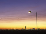 Airport at Sunset Lámina fotográfica