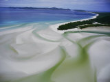 Sandbars Create an Interesting Pattern Along the Shoreline Fotografisk tryk af Paul Chesley Sandbars Create an Interesting Pattern Along the Shoreline Fotografisk tryk af Paul Chesley