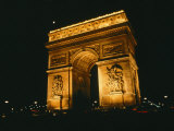 The Arc De Triomphe Lit up at Night Fotografie-Druck von Todd Gipstein