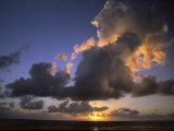 Sunset Near Silk Cay, Belize Photographie par Ed George