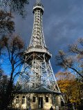 Petrin Tower of Prague, Prague, Czech Republic Photographie par Richard Nebesky