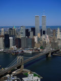 Brooklyn Bridge and East River, NYC Fotografisk tryk af Mark Gibson