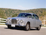 1967 Jaguar 420 Sedan Photographic Print