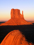 The East Mitten Butte, Monument Valley Navajo Tribal Park, USA Photographic Print by Mark Newman