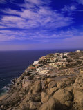 Cliffside Homes, Cabo San Lucas, Mexico Lámina fotográfica por Walter Bibikow Cliffside Homes, Cabo San Lucas, Mexico Lámina fotográfica por Walter Bibikow
