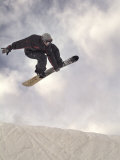 Airborne Snowboarder Lámina fotográfica