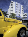 Ocean Drive with Classic Hot Rod, South Beach, Miami, Florida, USA Photographie par Robin Hill