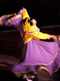 Floor Show at Xcaret, Riviera Maya, Mexico Fotografie-Druck von Greg Johnston