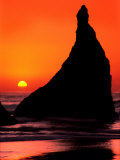 Oregon, Bandon Beach Sunset Lámina fotográfica por Russell Burden